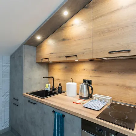 Urban Five #3 - Stylish One-bedroom With Kitchen & Parking Lägenhet Veliko Tărnovo