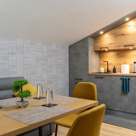 Urban Five #3 - Stylish One-bedroom With Kitchen & Parking * Veliko Tărnovo