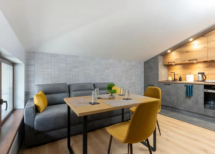 Urban Five #3 - Stylish One-bedroom With Kitchen & Parking Veliko Tărnovo