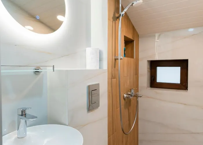 Apartment Urban Five #3 - Stylish One-bedroom With Kitchen & Parking Veliko Tarnovo