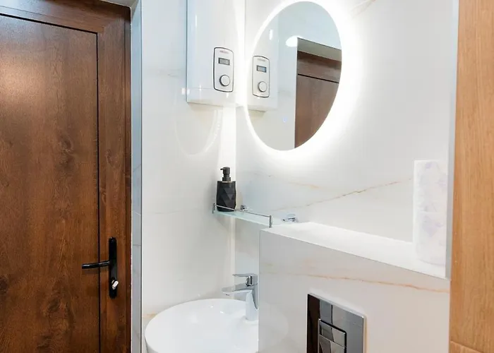 Lägenhet Urban Five #3 - Stylish One-bedroom With Kitchen & Parking Veliko Tărnovo